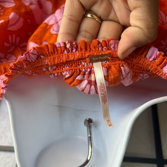 Free People Miss Daisy floral printed smock blouse in pink Floral Orange Size/M - Picture 9 of 10